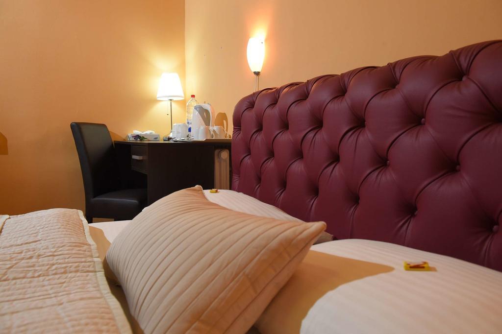 Apartment Inn Rooms Novi Sad Kamer foto
