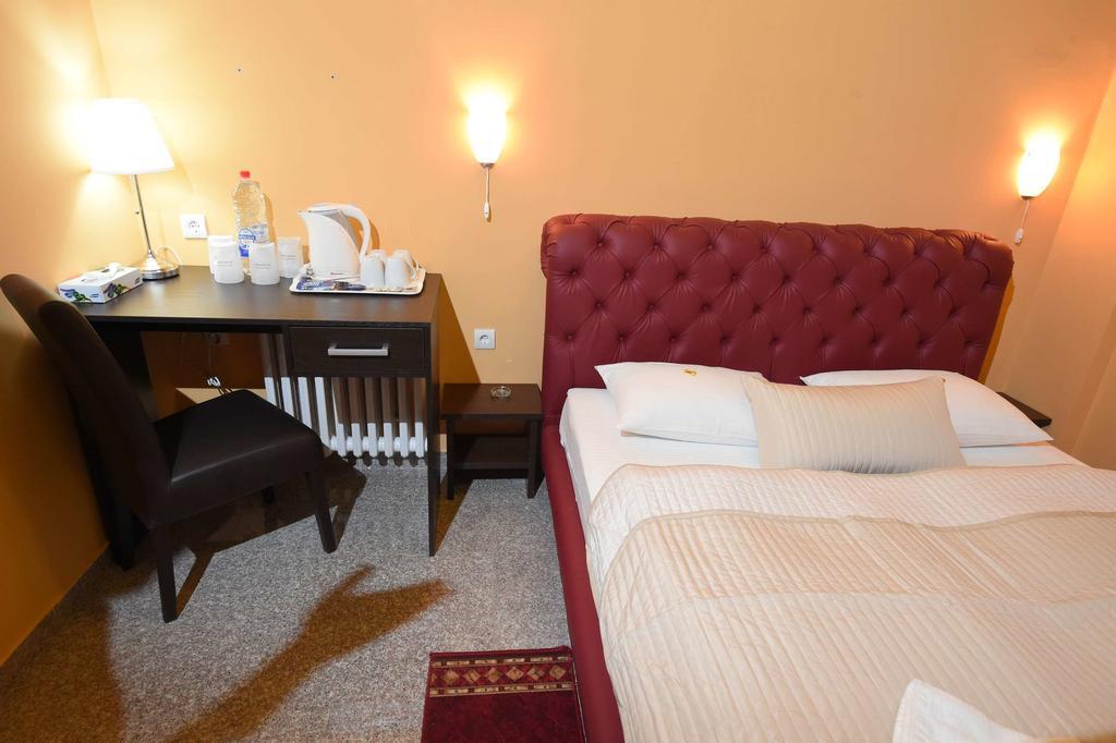 Apartment Inn Rooms Novi Sad Kamer foto
