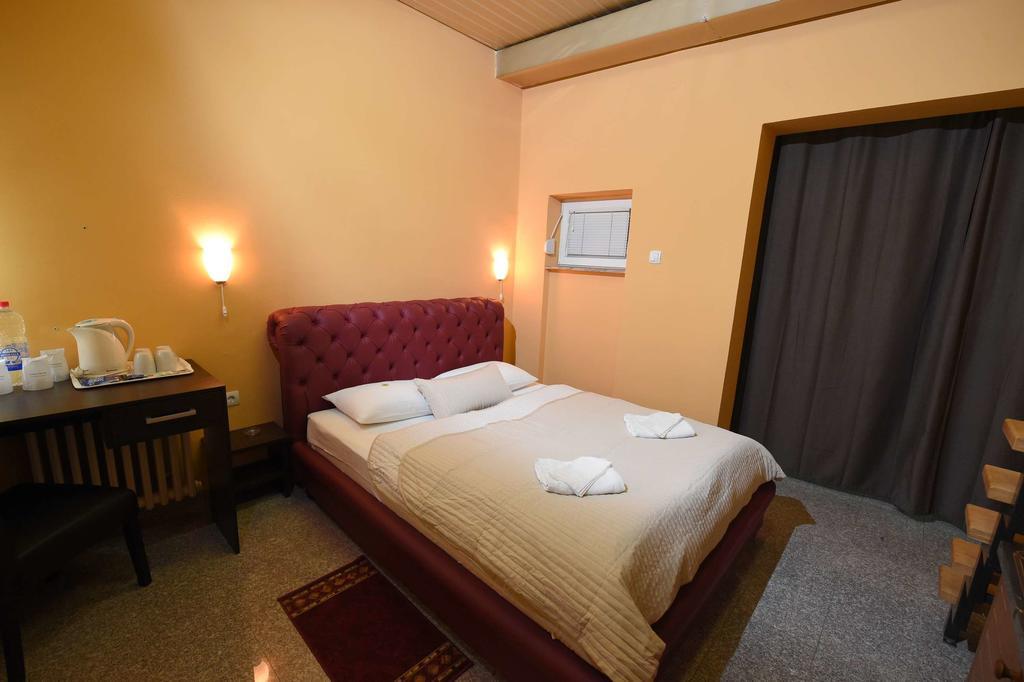 Apartment Inn Rooms Novi Sad Kamer foto