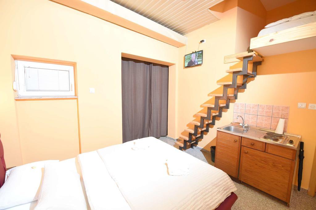 Apartment Inn Rooms Novi Sad Kamer foto