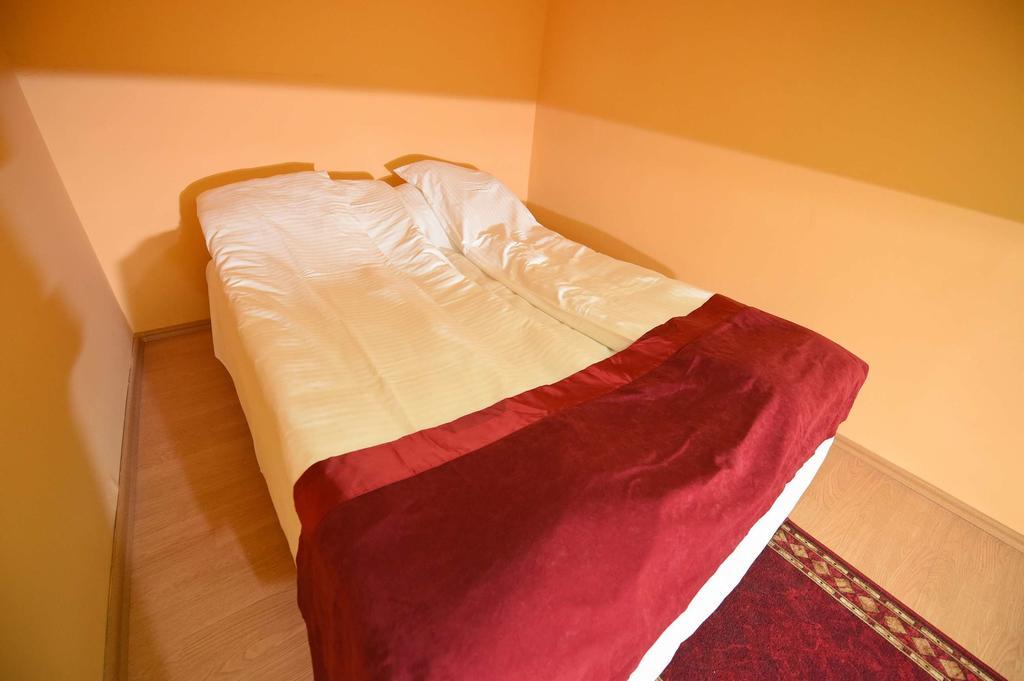 Apartment Inn Rooms Novi Sad Kamer foto